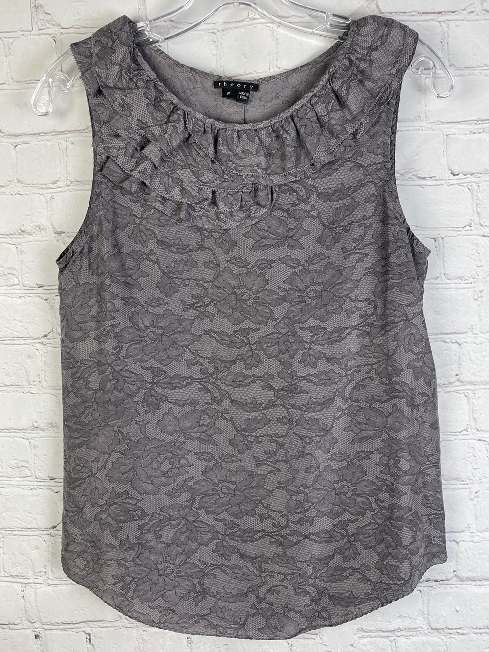 THEORY 100% silk lightweight gray lace print ruffle neck sleeveless top, size P